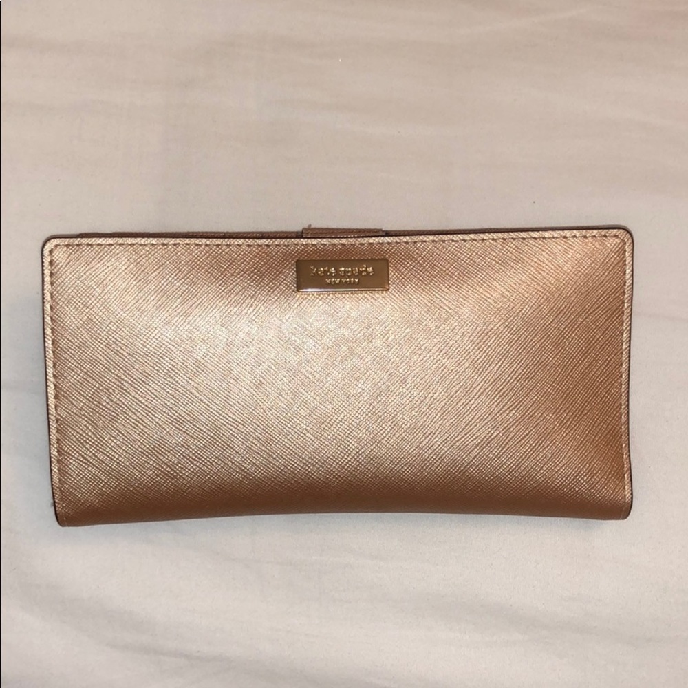 Kate Spade Rose Gold wallet